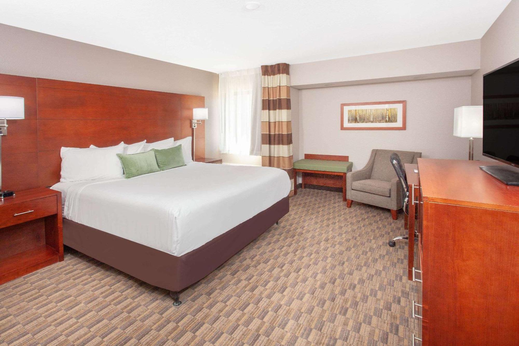 Wyndham Garden Fort Wayne Exterior foto